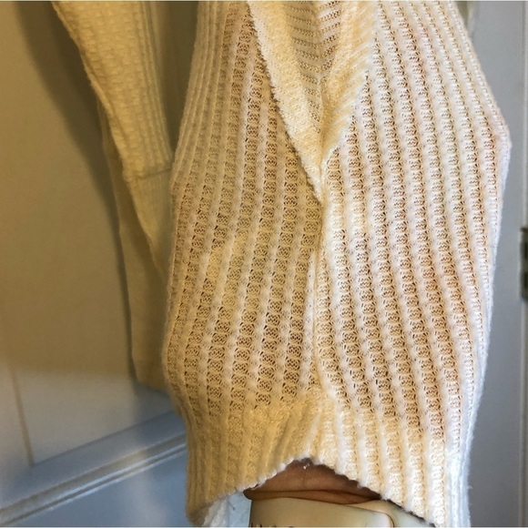 24/7 Maurice’s Womens Soft Wayside Waffle Knot Ecru/Cream Tunic Size Small - Picture 10 of 13